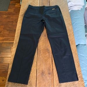 Tory Burch size 4 black cotton blend cropped pants